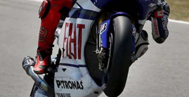 Lorenzo lidera el festival español en los libres de Montmeló