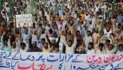 Indignación en Pakistán por los ataques suicidas