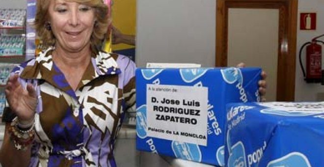 Un 93,7% no firma la campaña de Aguirre contra la subida del IVA