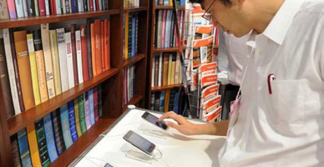 Amazon vende más libros digitales que en papel