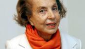 La policía francesa interroga a Liliane Bettencourt