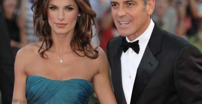 Elisabetta Canalis: "No me perdonan que sea feliz" con George Clooney