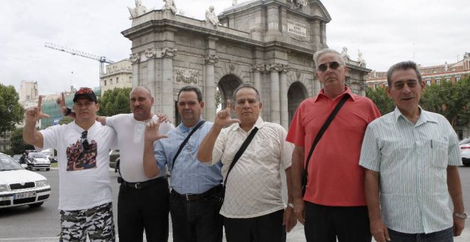 Cruz Roja habilita plazas en Madrid para los próximos presos y 50 familiares