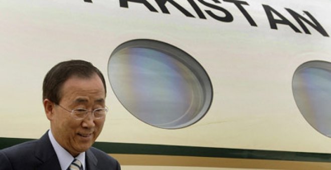 Ban Ki-moon llega a Pakistán para visitar áreas afectadas por las inundaciones