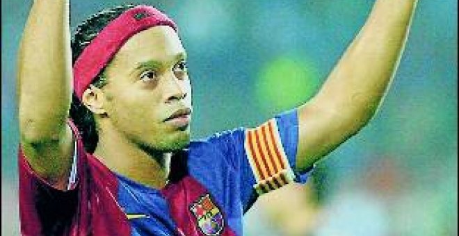 Homenaje tardío a Ronaldinho