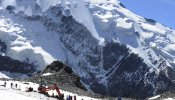 El glaciar que quiere devorar un pueblo