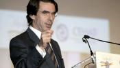 Aznar ganó el último año 171.300 euros como consejero de Murdoch