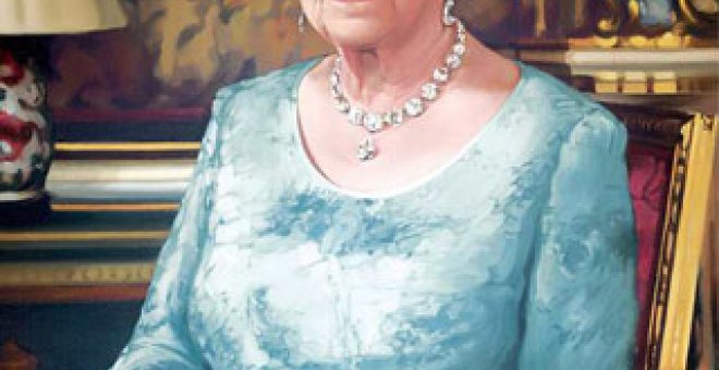 Isabel II entregó al Gobierno el control de sus finanzas