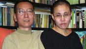 Liu Xiaobo recibe "entre lágrimas" la noticia de su Nobel de la Paz