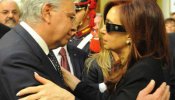 Jiménez y González despiden a Kirchner en Buenos Aires