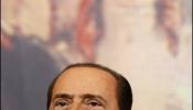 Berlusconi: "Mejor las mujeres guapas que ser homosexual"