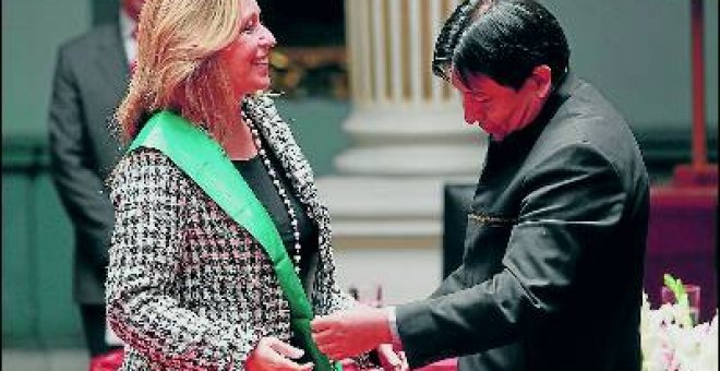 Jiménez pide a Bolivia estabilidad para las empresas españolas