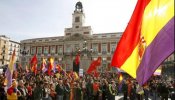 Cientos de personas se manifiestan por la III República en Madrid
