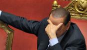 Berlusconi se niega a dimitir y afronta la moción de censura