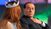 Iglesia y oposición reclaman la dimisión de Berlusconi