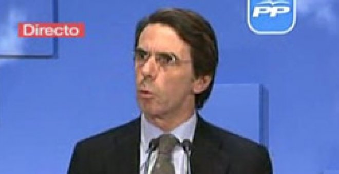 Aznar marca la senda al discurso de Rajoy