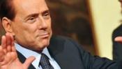 Berlusconi no dimitirá por el escándalo sexual