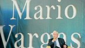 Argentina admite a Vargas Llosa