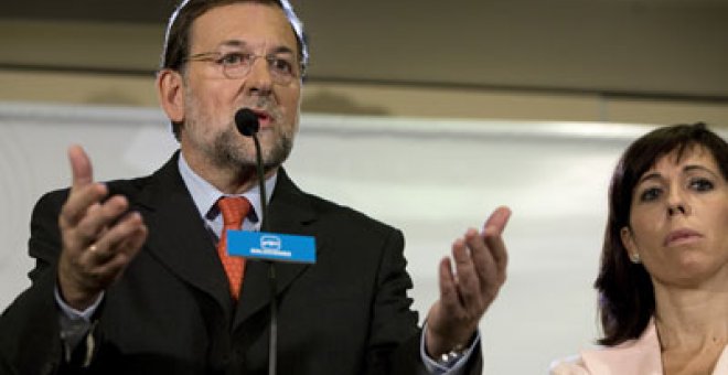 Rajoy, dispuesto a "escuchar" las tesis financieras de CiU