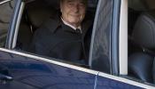Golpe de efecto de los abogados para aplazar el juicio a Chirac
