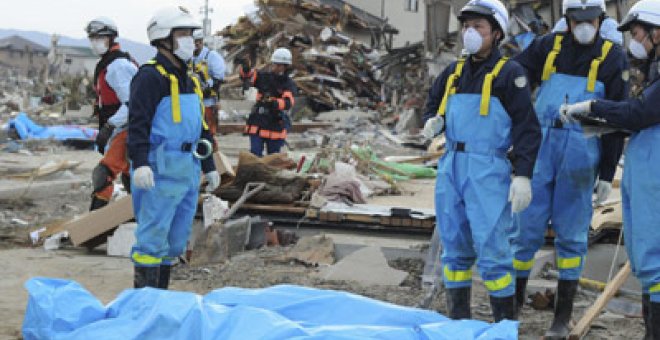 Aumenta el número de muertos por el terremoto y el tsunami en Japón