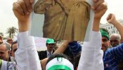 Gadafi compara su entrada en Bengasi con la de Franco en Madrid