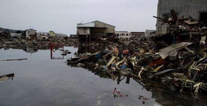 Rescatados dos supervivientes nueve días después del terremoto