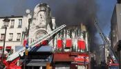 El teatro Montmartre de París, afectado por un incendio