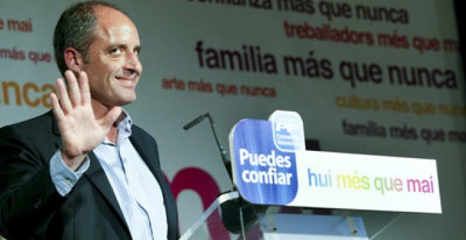 La Fiscalía pide imputar a nueve cargos del PP por ﬁnanciación ilegal