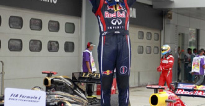 Vettel desquicia a sus rivales