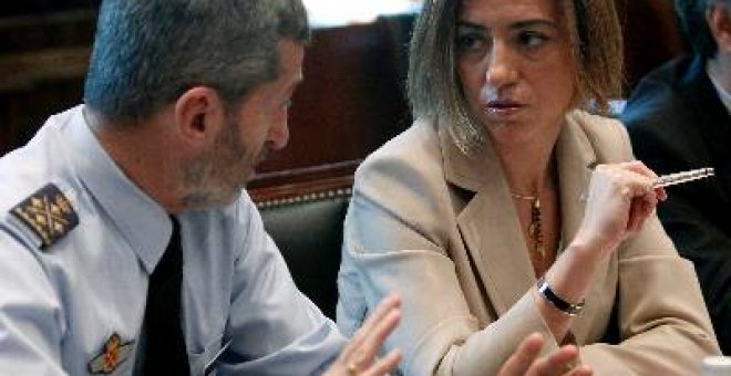 Chacón pedirá al Congreso ampliar dos meses la participación de España en Libia