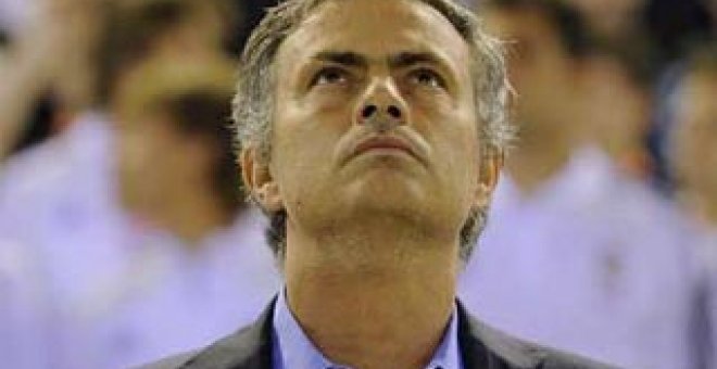 Mourinho acaba con el maleficio