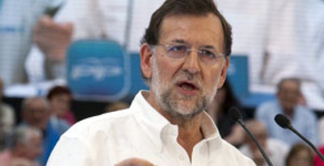 Rajoy critica al PSOE por avivar "el miedo a la derecha"