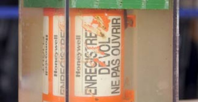 Las cajas negras del vuelo Río-París apuntan a un error de los pilotos