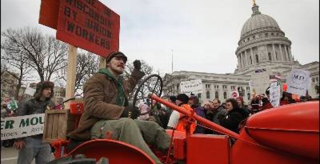 Una jueza anula la ley antisindical de Wisconsin