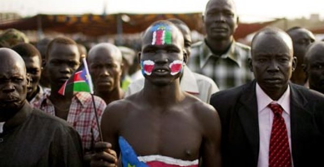 Soldados y estudiantes exiliados se disputan el futuro de Sudán del Sur