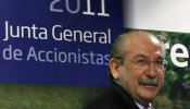 El presidente de Sacyr gana el primer asalto judicial contra Carceller