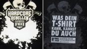 Neonazis con camisetas antifascistas