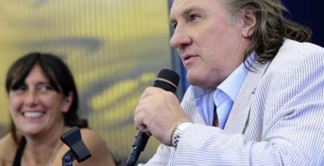 Gérard Depardieu: "No soy un monstruo ¡solo quería orinar!"