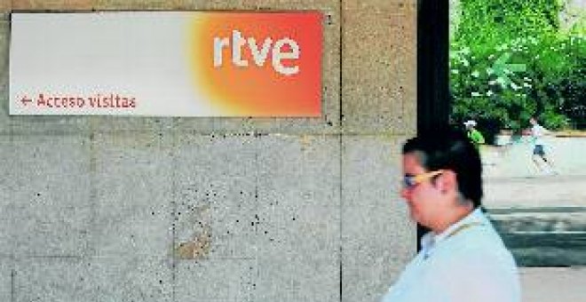 Ocho consejeros de RTVE se aferran a su cargo