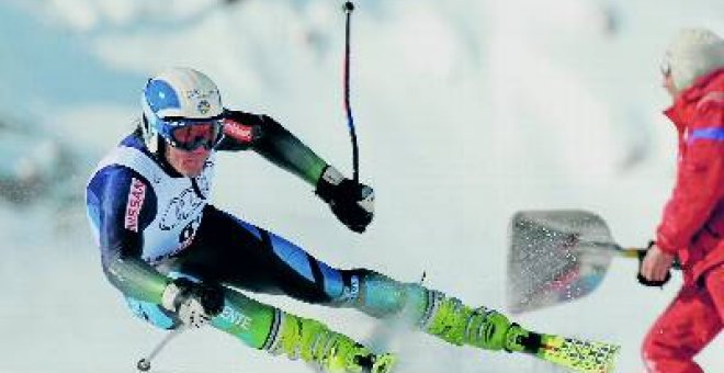 Los Mundiales destapan el vacío del esquí español