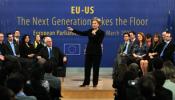 Clinton seduce a la Unión Europea con la nueva diplomacia de EEUU