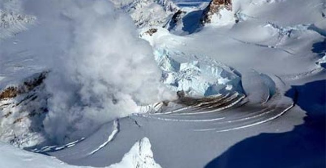 El Redoubt amenaza a Alaska