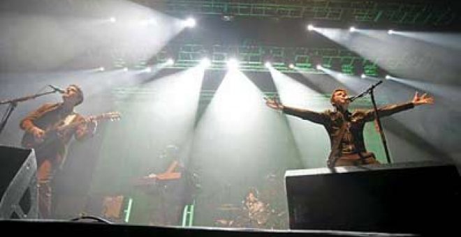 Franz Ferdinand pone a prueba la estructura del Palacio de los Deportes