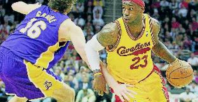 Lebron se cita con Gasol