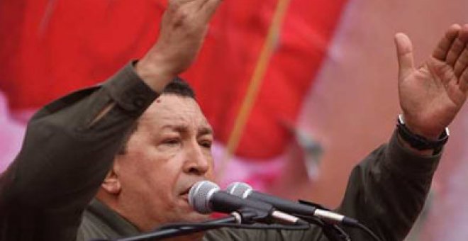 Chávez: "Váyanse largo al cipote, señores de la fulana e inefable comisión"