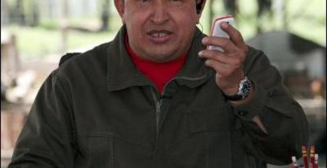 Chávez da un ultimátum a los medios que le critican