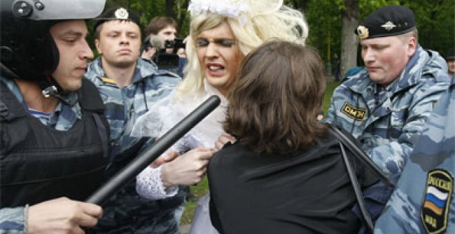 Moscú lanza una campaña contra los activistas gays