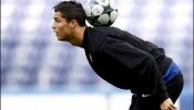 El PP pide al "ministro de Deportes Zapatero" que se pronuncie sobre Ronaldo