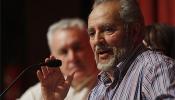 Julio Anguita, hospitalizado en Cádiz